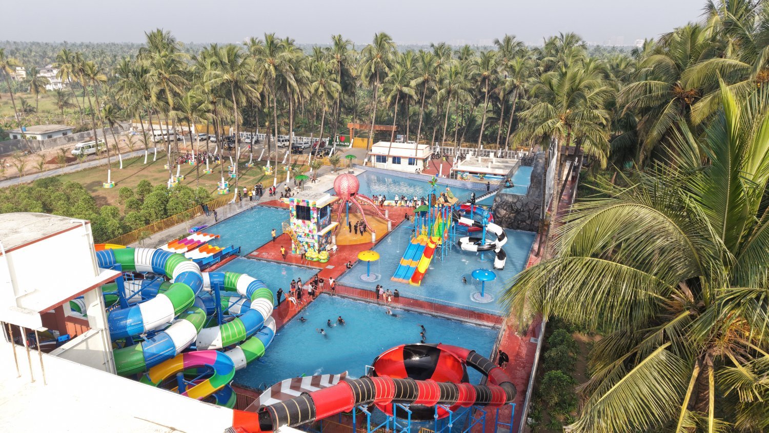 Aqua Palace Water Slides